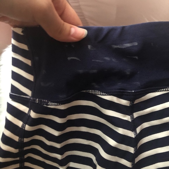 NEW BALANCE by JCREW cropped leggings - Picture 5 of 8